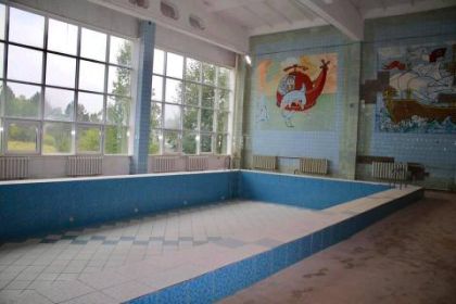 Виталий Перетолчин: В Усть-Илимске начался ремонт бассейна «Олимпиец», который продлится три года